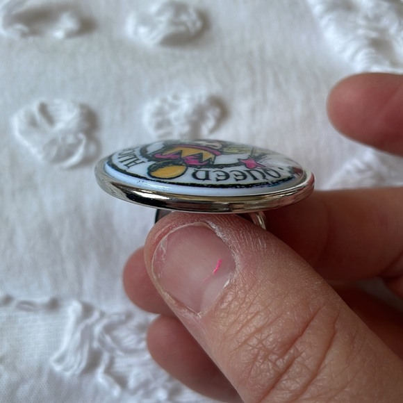 Tarina Tarantino rare Queen Alice in Wonderland adjustable ring Acid Alice - Picture 8 of 10